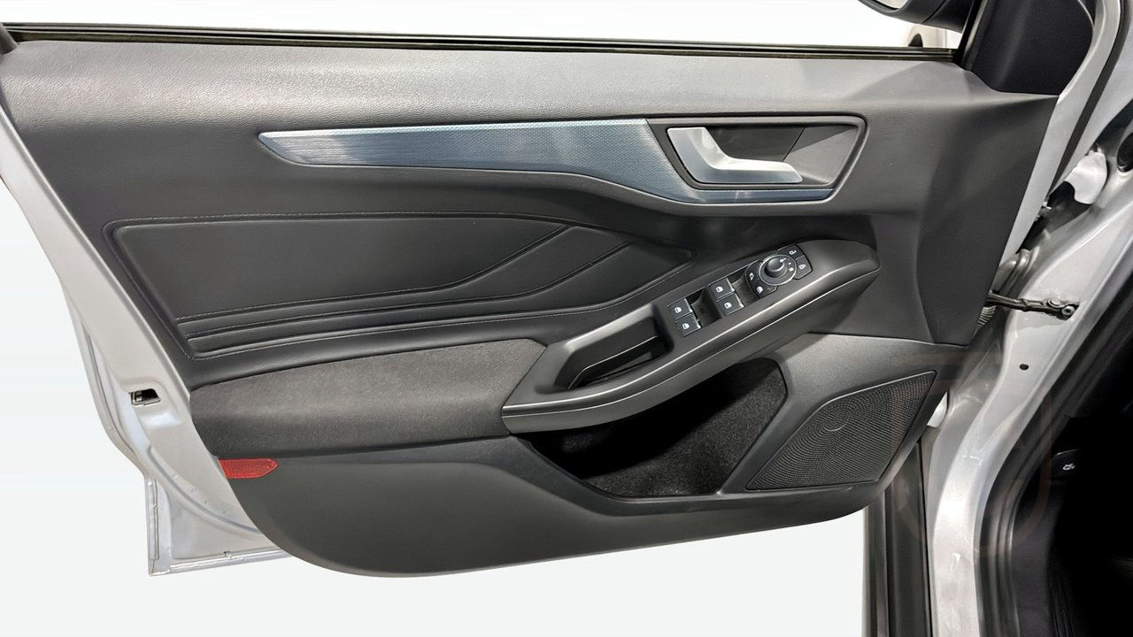 Ford Focus FOCUS ACTIVE MHEV E85