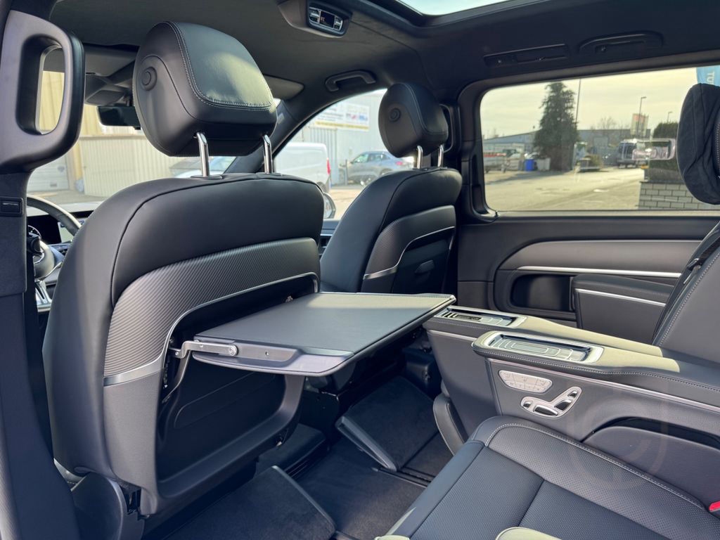 Mercedes-Benz V 300 d 4MATIC AMG EXCLUSIVE lang VIP /Airmatic