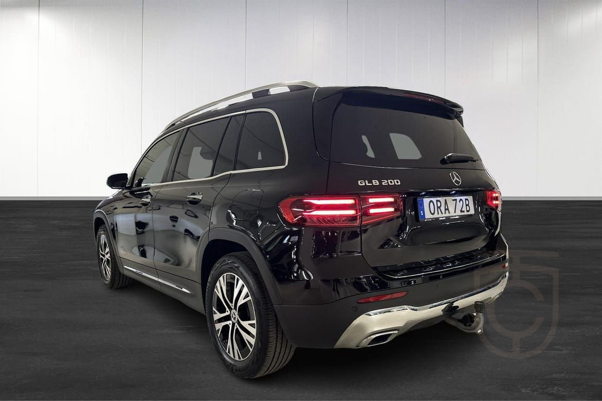 Mercedes-Benz GLB 200