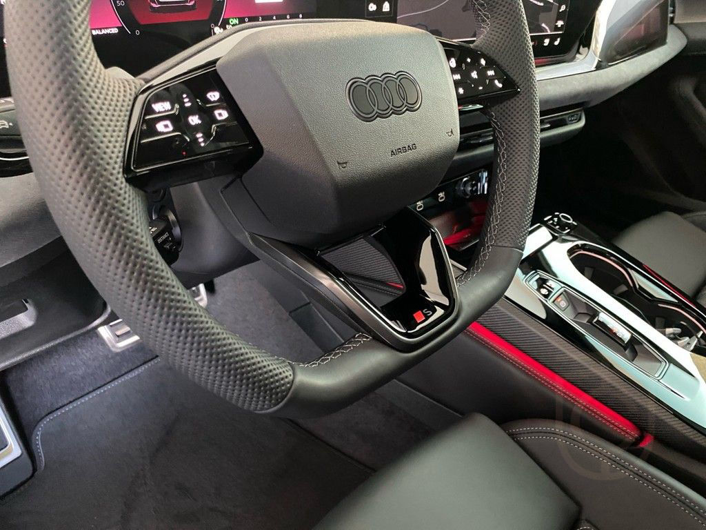 Audi S5 Avant TFSI quattro PANO+HUD+STHZG+360°+AHK+AC