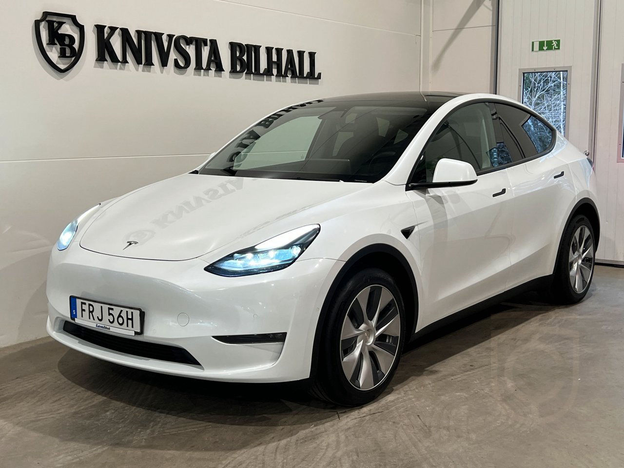 Tesla Model Y Long Range AWD