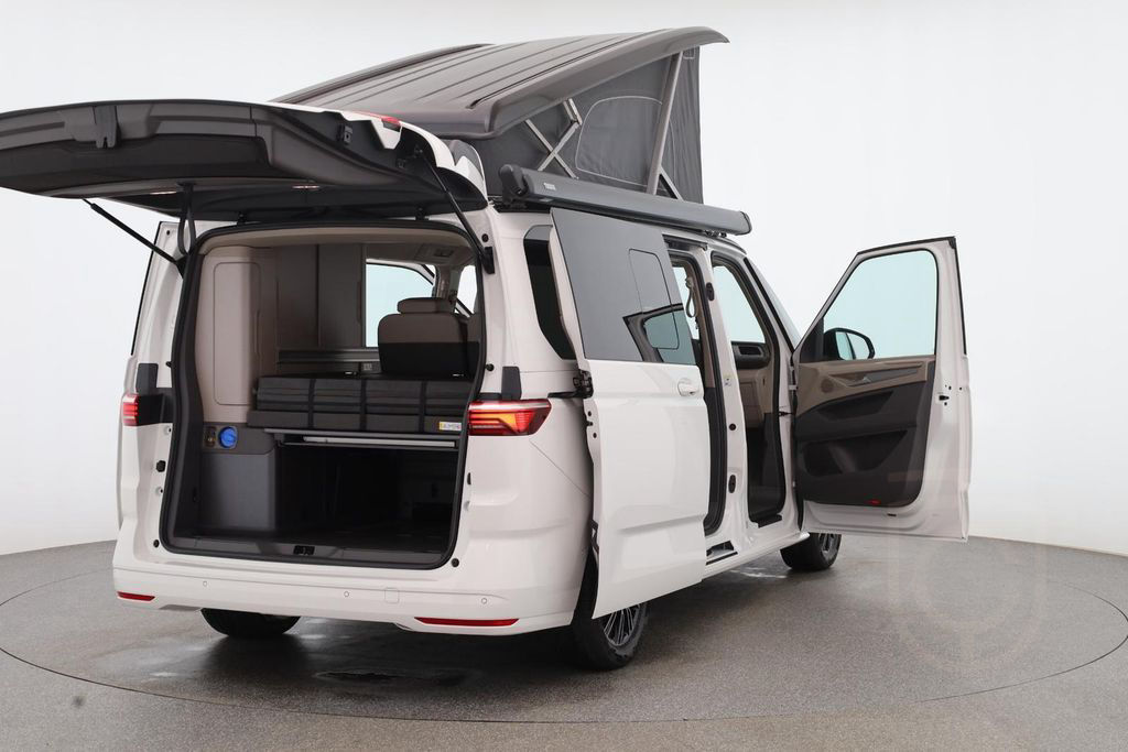 Volkswagen T7 California Coast TDI