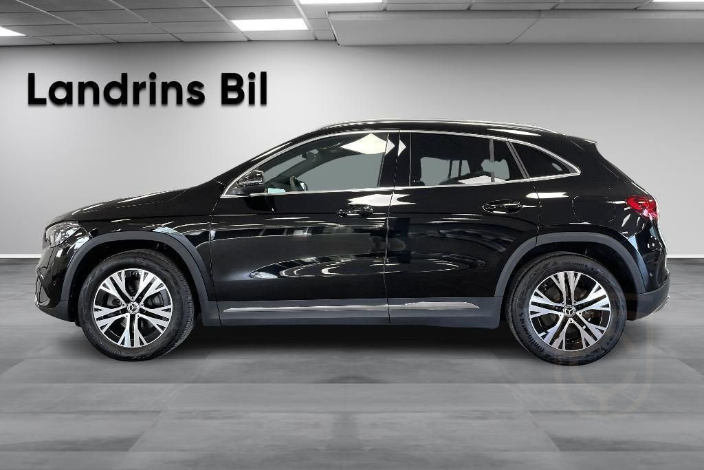 Mercedes-Benz GLA 250 e 8G-DCT Plug-in Hybrid
