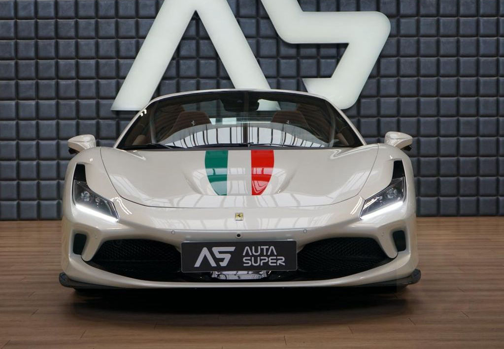 Ferrari F8