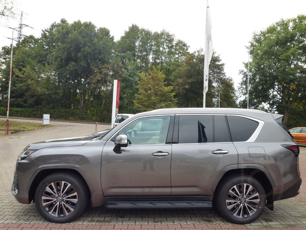 Lexus LX 500d SOFORT+FULL OPTION+STOCK BERLIN