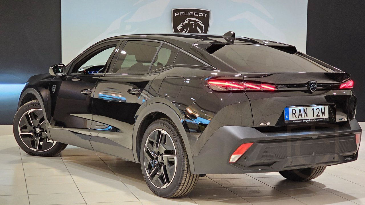 Peugeot 408 GT  Plug-in Hybrid 225