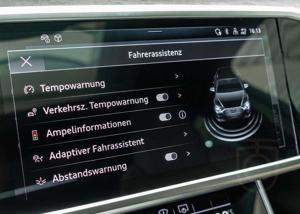 Audi S6 Avant EXCLUSIVE B&O*PANO*LUFT*HUD*SClose*21"