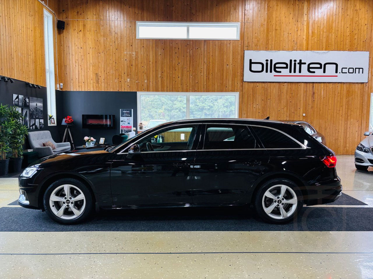 Audi A4 Avant 40 g-tron Advanced Sport Edition