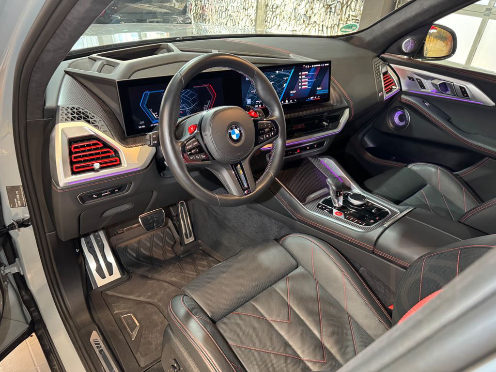 BMW XM Label~BOWERS&WILKIN~HUD~KAMERA 360°~23"