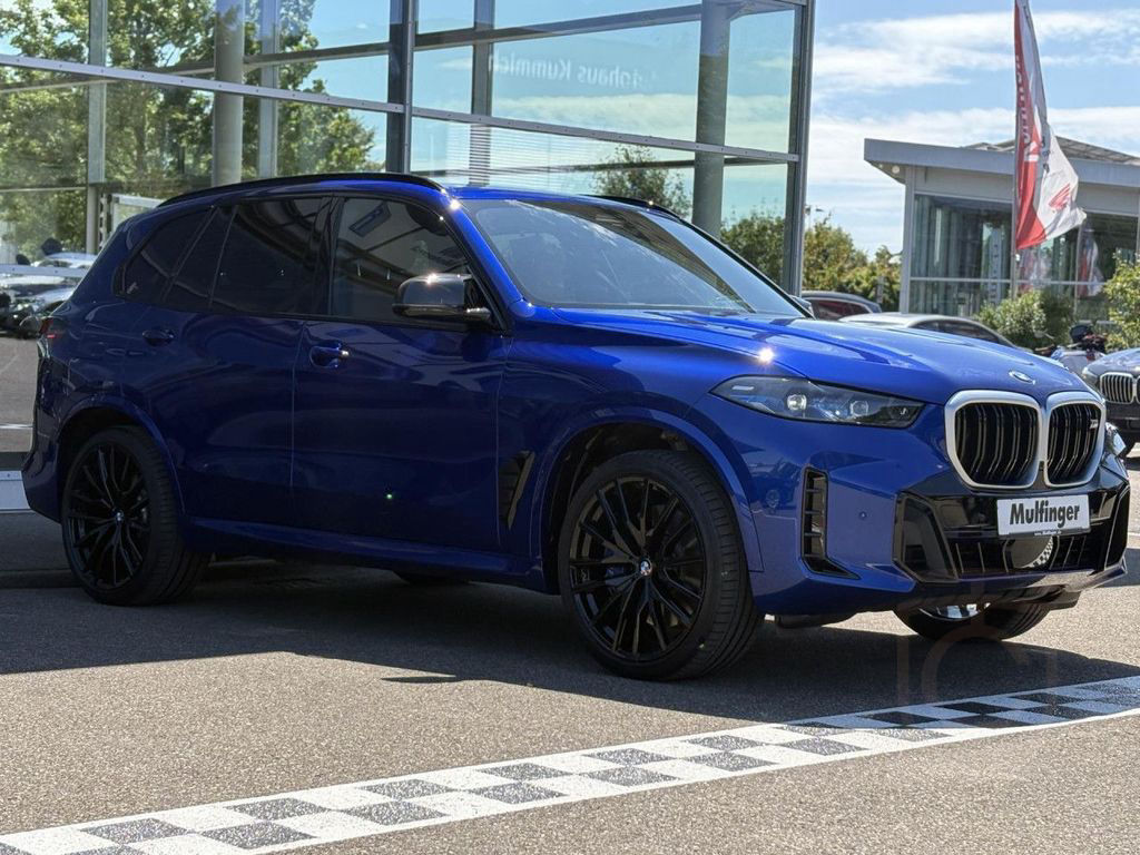 BMW X5 M60i IntAktLenk.HUD SurView Bow+Wil.Soft 22"