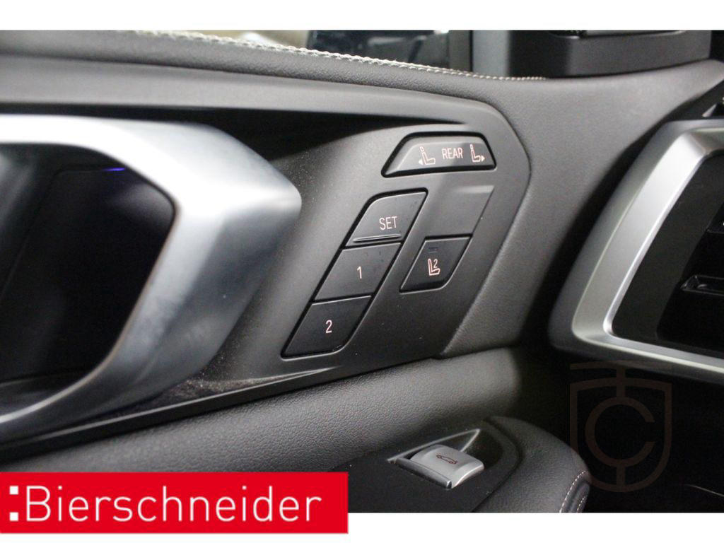 BMW X7 xDrive 40d M-Sport Pro 22 PANO AHK 7-SITZ H K
