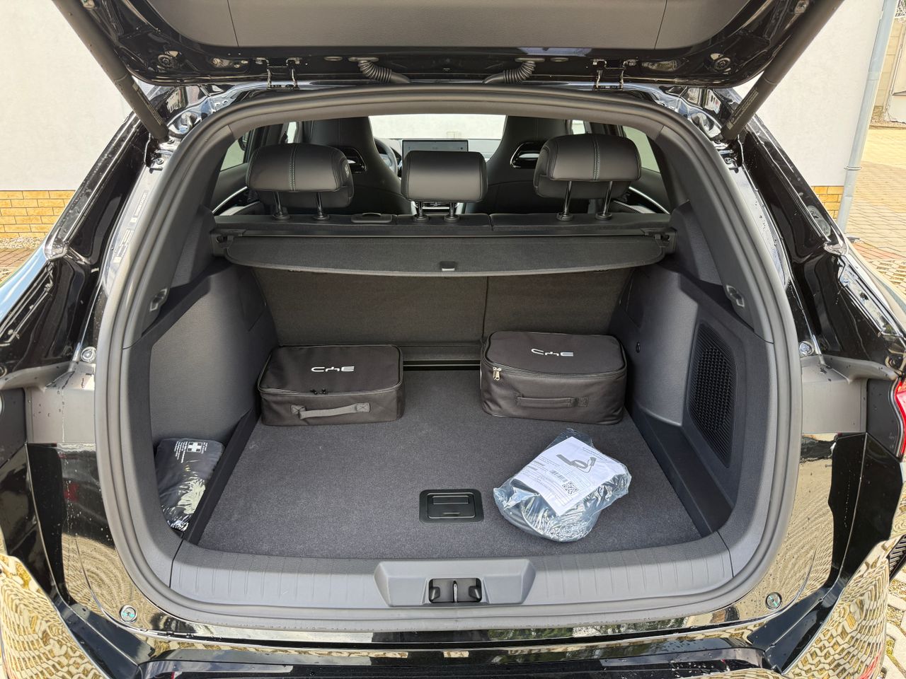 BYD Seal U DM-i Design/MY2025/Panorama/HUD/V2L