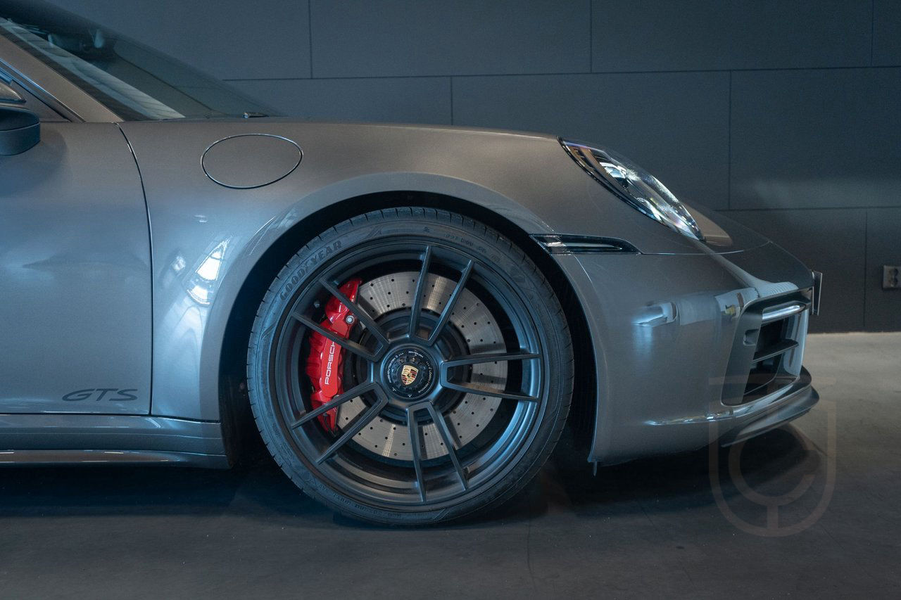 Porsche 911 992 Carrera 4 GTS Cab \