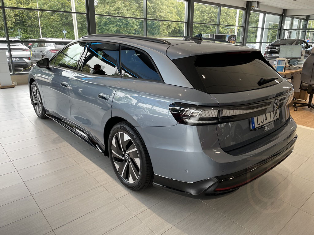 Volkswagen ID.7 Pro Tourer