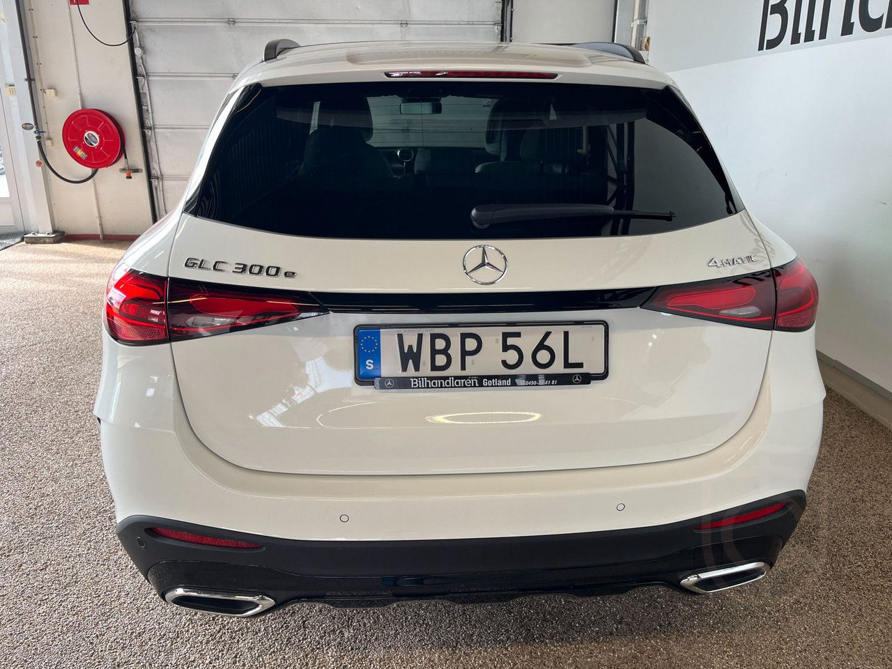 Mercedes-Benz GLC 300e 4MATIC AMG Line Premium Panorama m m