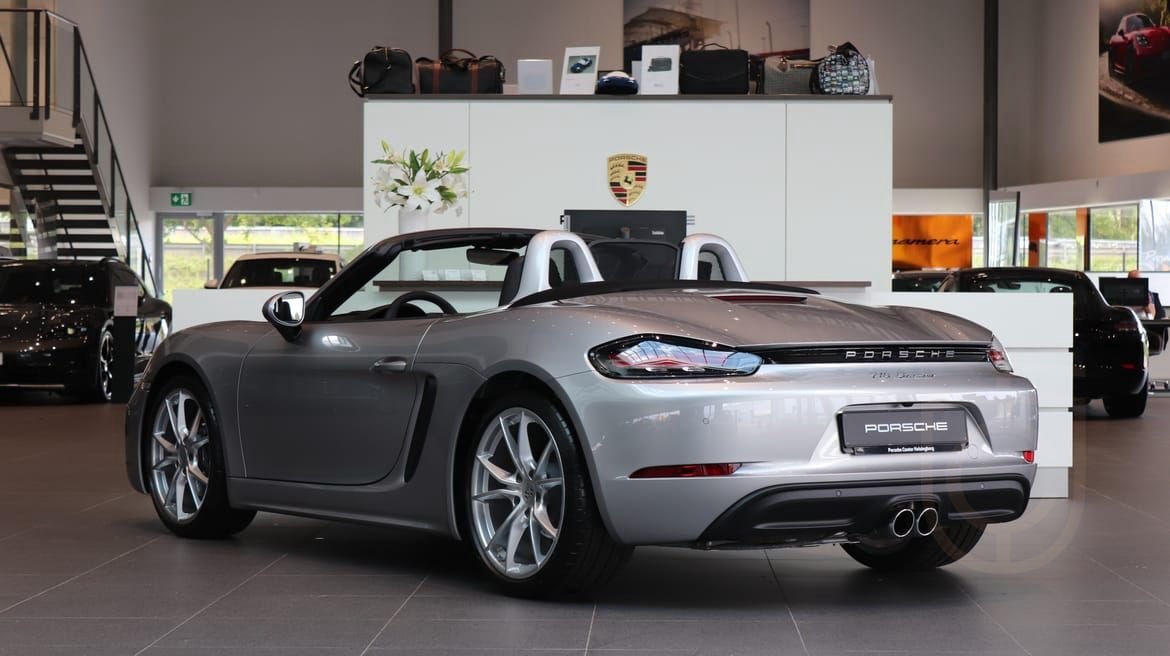 Porsche 718 Boxster