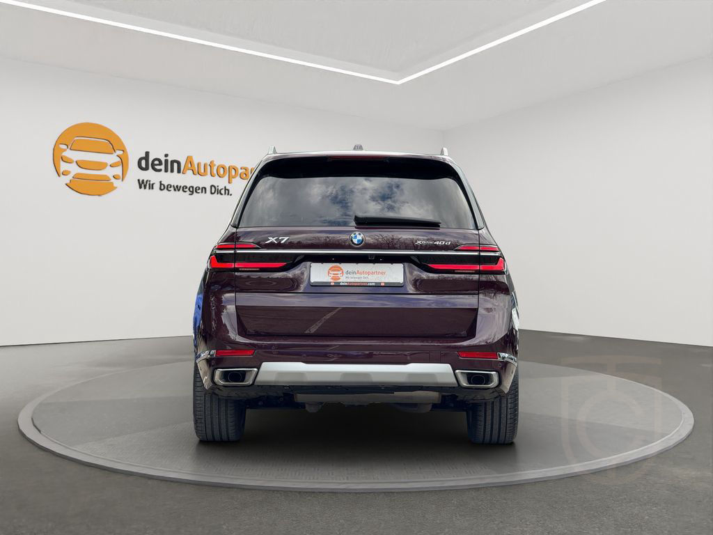 BMW X7 xDrive 40 d LED/LEDER/HUD/PANO/RFK/SIDE/LANE/