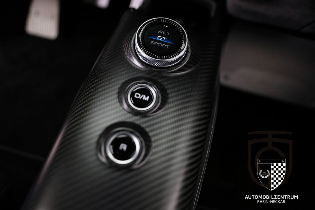 Maserati MC20 Icona 1 of 20/MC12-Celebration/RacingSeats