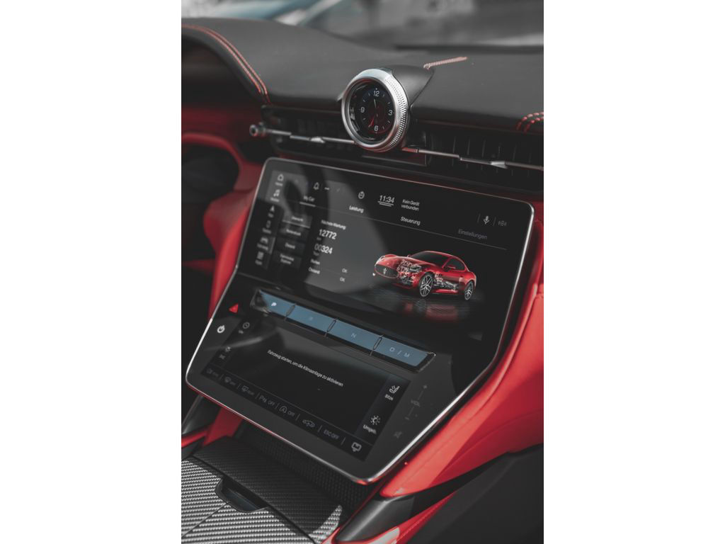 Maserati GranTurismo TROFEO MY24 550PS CARBON - MATT - VO