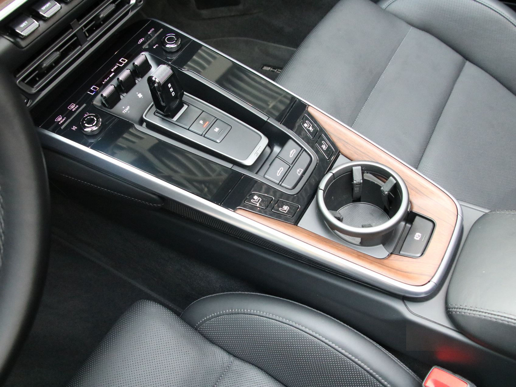 Porsche 911 Carrera 4S Cabriolet