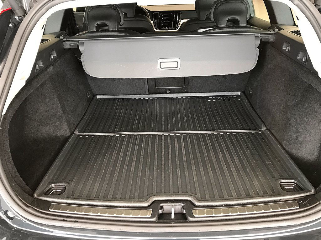 Volvo V60 D3 Momentum Pro Edition