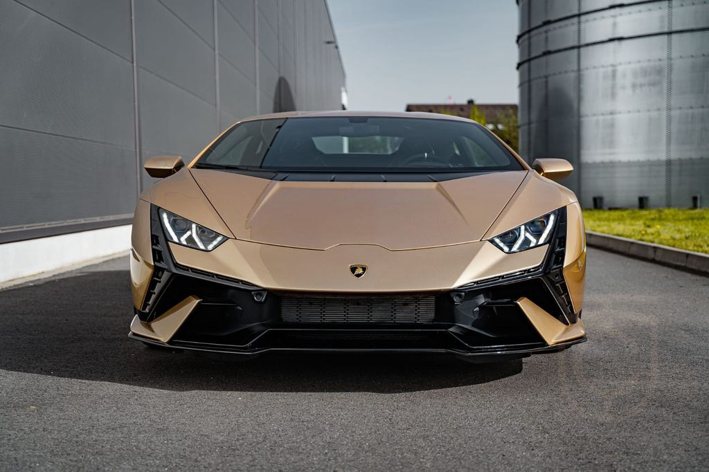 Lamborghini Huracán Tecnica*1.Hand*Deutsch*Neuwertig*