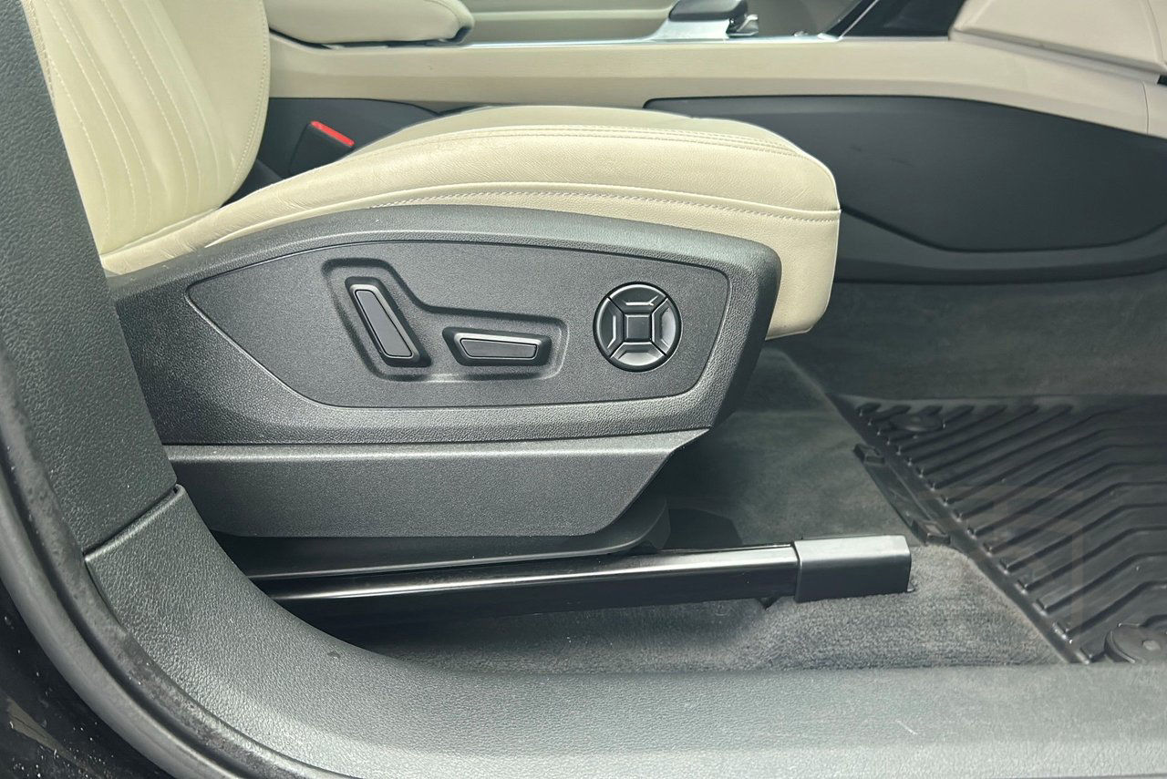 Audi E-Tron 55 quattro Proline Svart Optik