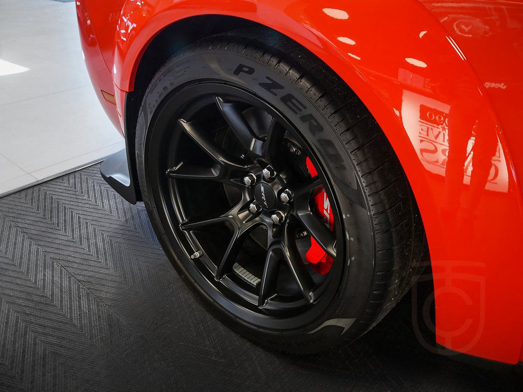 Dodge Challenger SRT Hellcat Redeye Widebody JAILBREAK