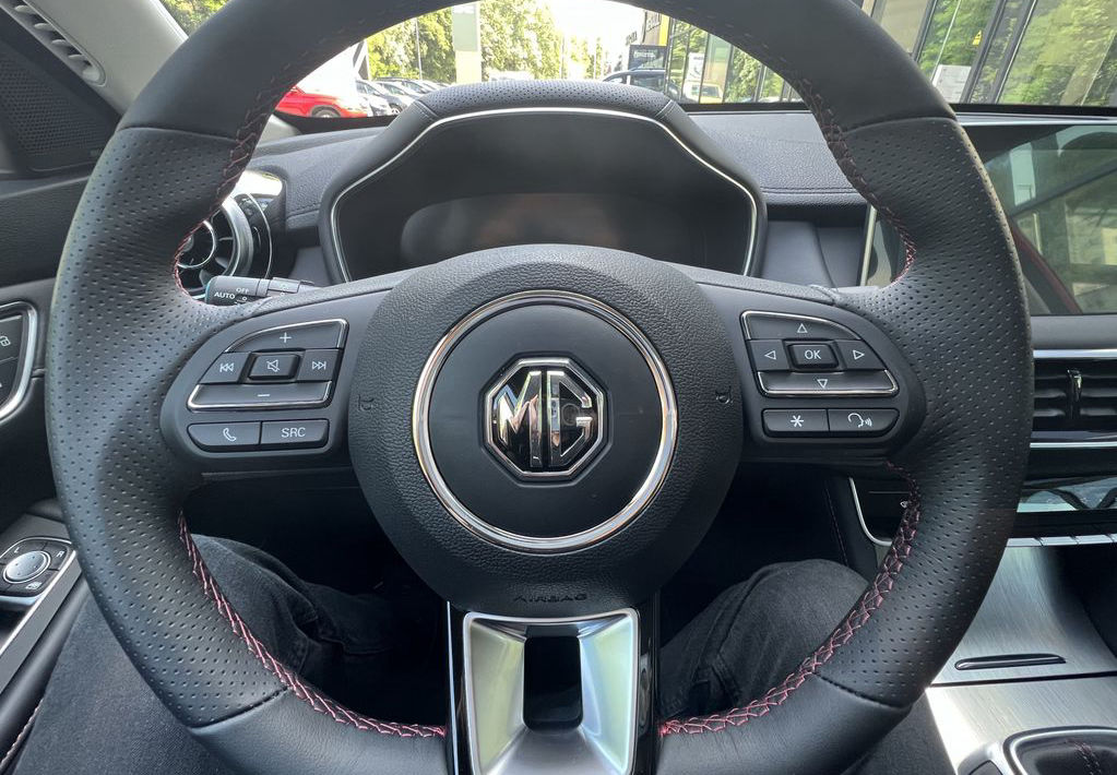 MG ZS EV
