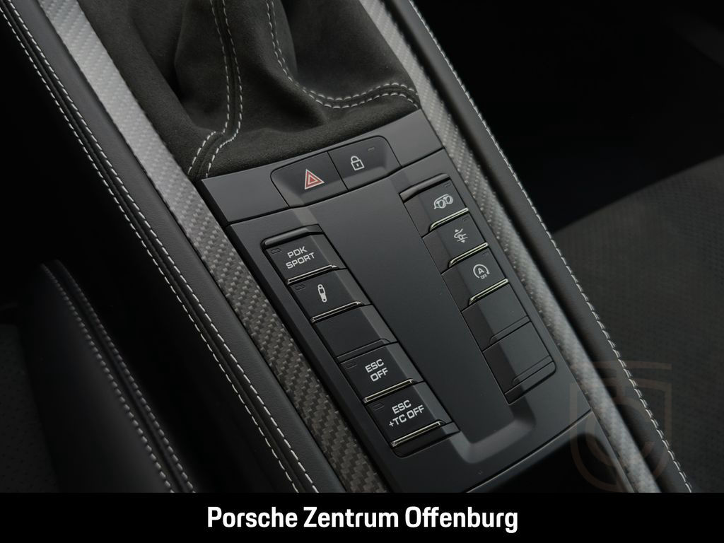 Porsche 718 Spyder RS