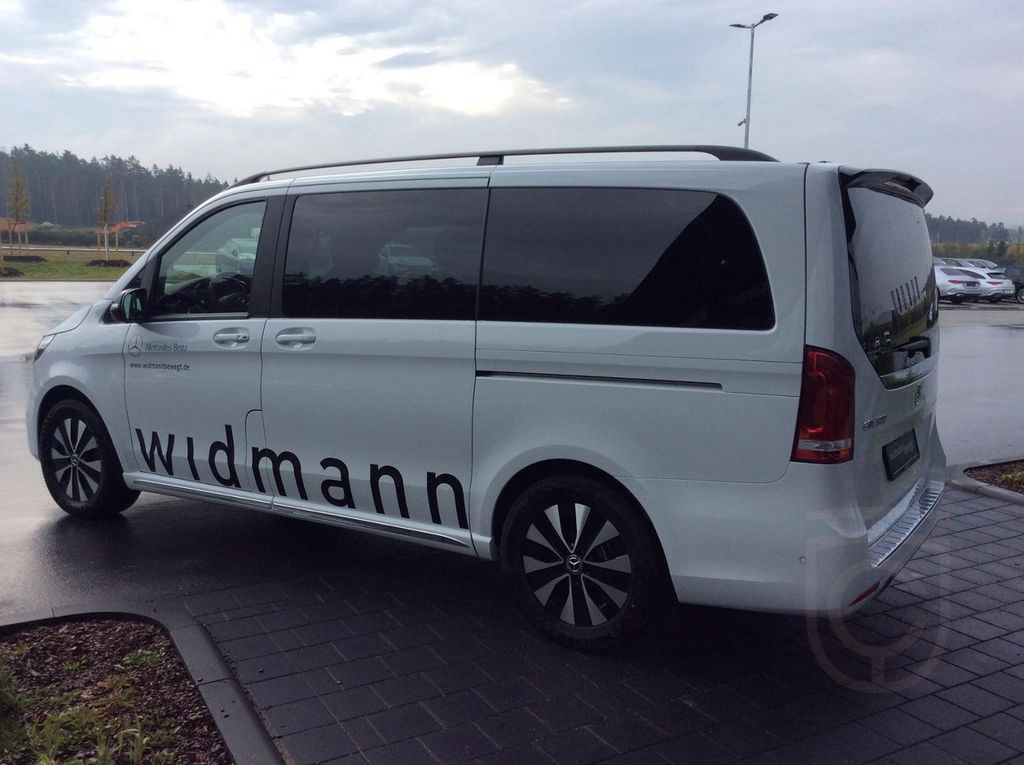 Mercedes-Benz EQV 300 lang (7 Sitzer) SpurW Sport Navi ACC LM