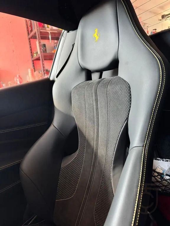 Ferrari F8 Spider Rosso Corsa~Sollevatore~Lift~360°~