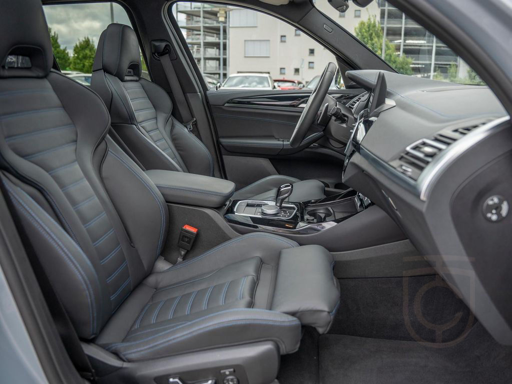 BMW X3 M40i 21Z PANO H/K DAPro HUD AHK M-Sitz LENKRH