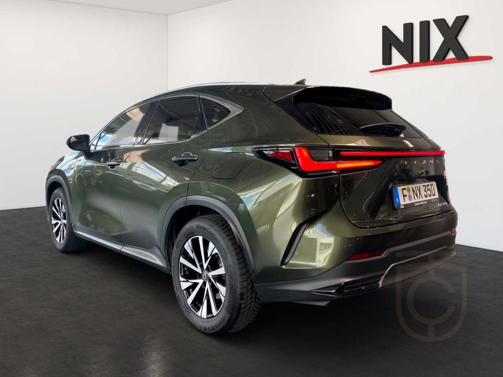 Lexus NX 350h Executive Line + Technik + Pano