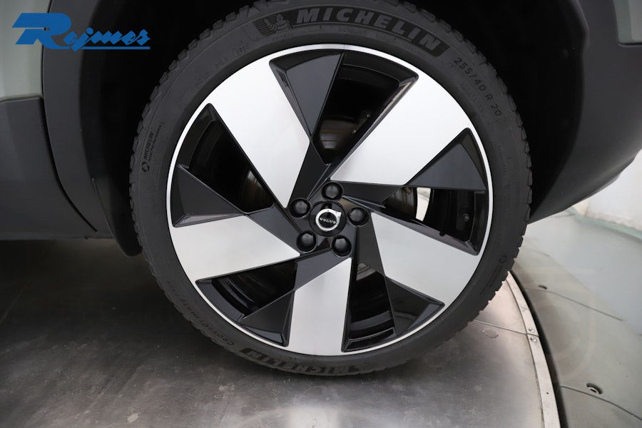 Volvo XC40 Recharge Twin motor
