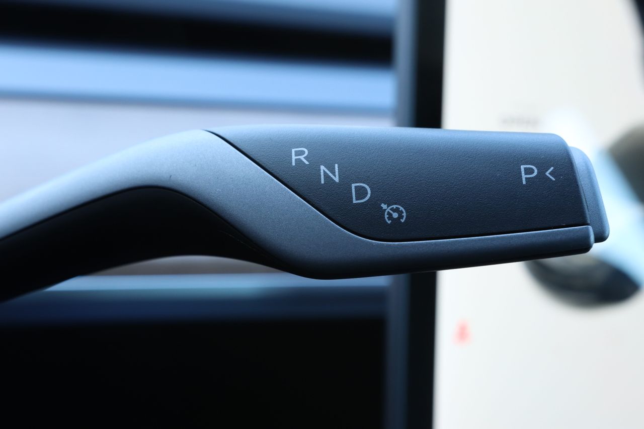 Tesla Model 3/LR/AWD/MID 2021/IHNED
