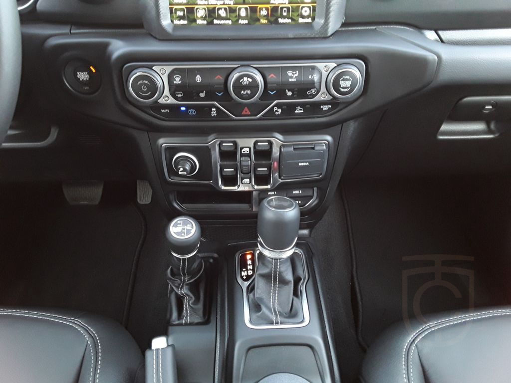 Jeep Wrangler Unlimited Sahara Hybrid 4xe 2.0 Allrad