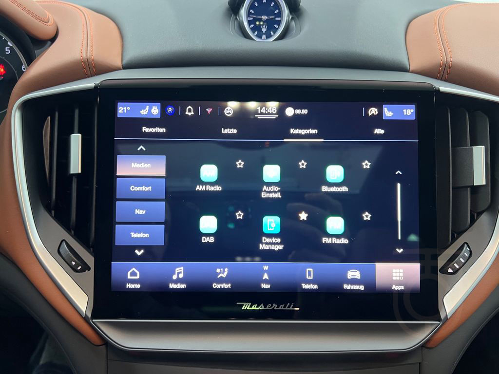 Maserati Ghibli SQ4 F Tributo Sondermodell, Pano, KW, ...