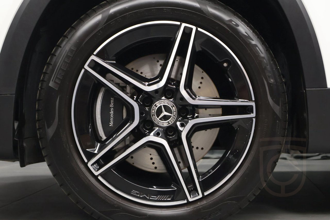 Mercedes-Benz GLB 220 d 4MATIC AMG Premium