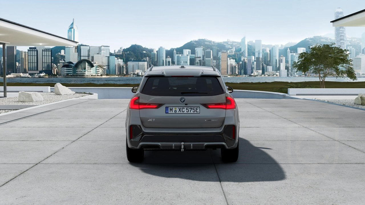 BMW X1 xDrive30e M Business Launch Edition El-Stol H K Rattv