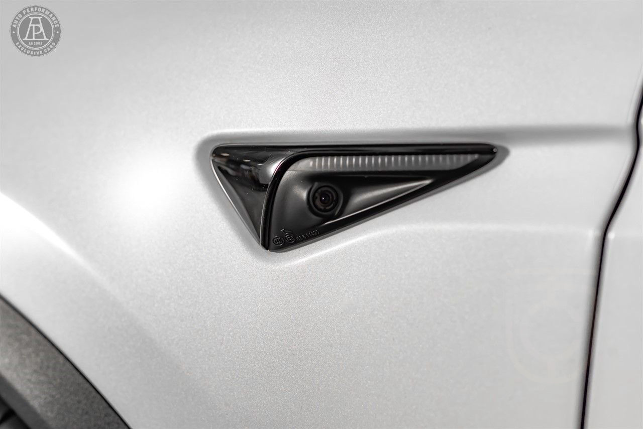 Tesla Model X Plaid
