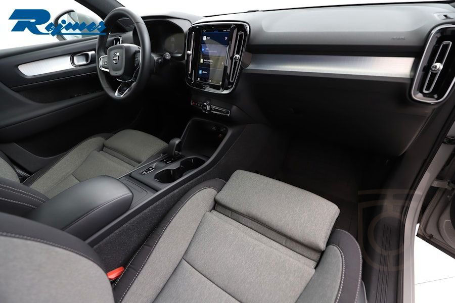 Volvo XC40 B4 FWD Bensin Core