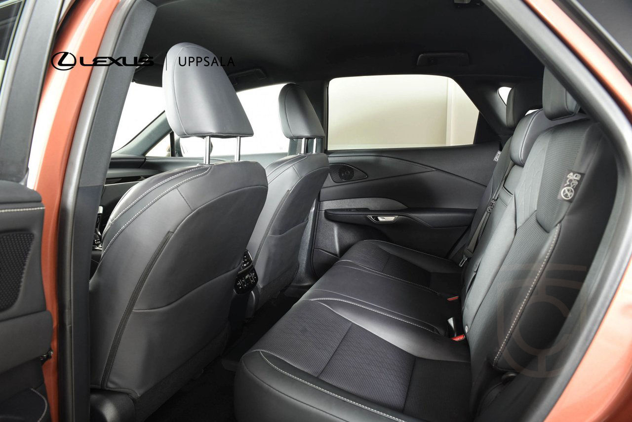 Lexus RX 450h+ Plug-in AWD Executive