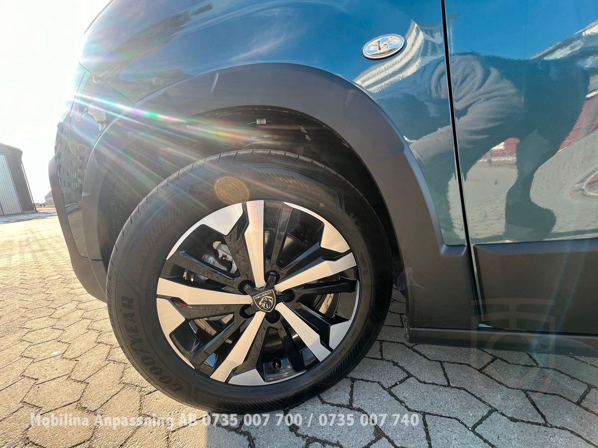 Peugeot Rifter Handikappanpassad Rullstolsbil