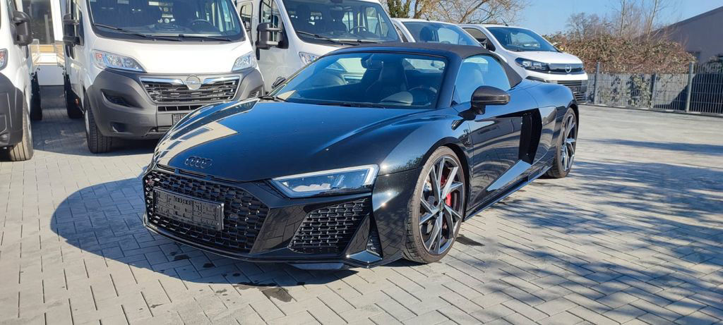 Audi R8 Spyder 5.2 FSI RWD performance