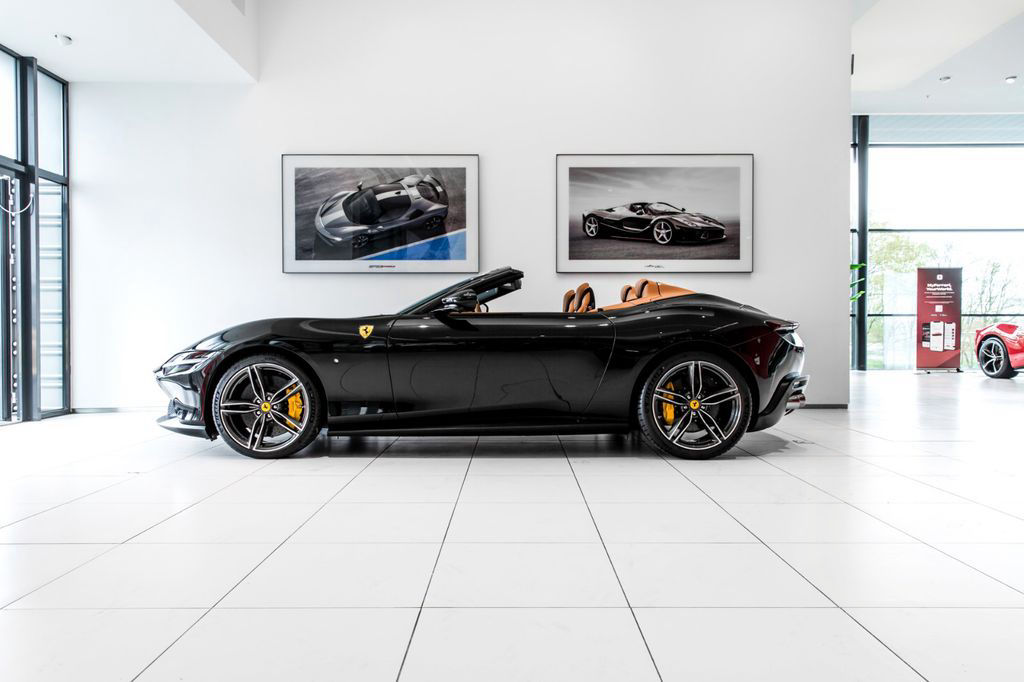 Ferrari Roma Spider ~Ferrari Munsterhuis~