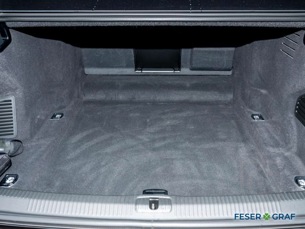 Audi S8 Matrix/Pano/Standhzg/HuD/Optik schwarz
