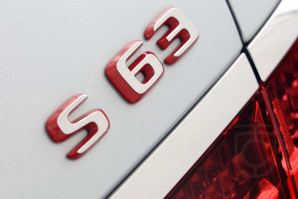 Mercedes-Benz S 63 AMG E Performance 4Matic Lang UPE 280500€