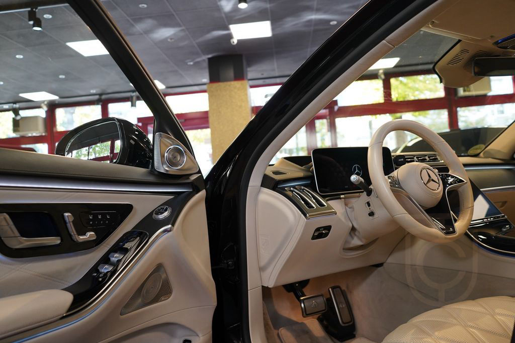 Mercedes-Benz S 680 Maybach 4M CHAUFFEUR PACKET BURM PANO TV