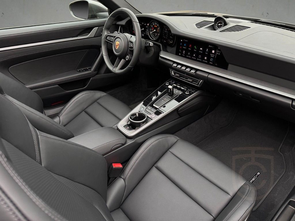 Porsche 992 911 Targa 4 S Tageszul achatgrau Top Komb